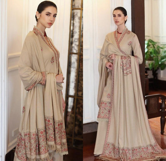 Embraided Dhanak 3 Piece Suit With Shawl And Pallu Patch